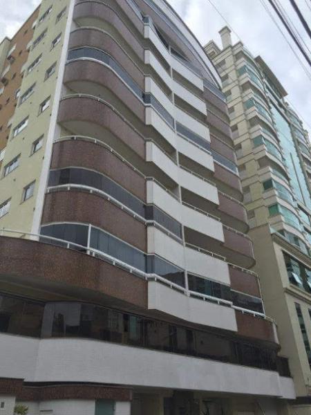 Apartamento para Venda em Itapema / SC no bairro Meia Praia